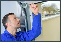 Master Garage Door Service Austin, TX 512-551-1451 - sid-ser-rep-gr-17m